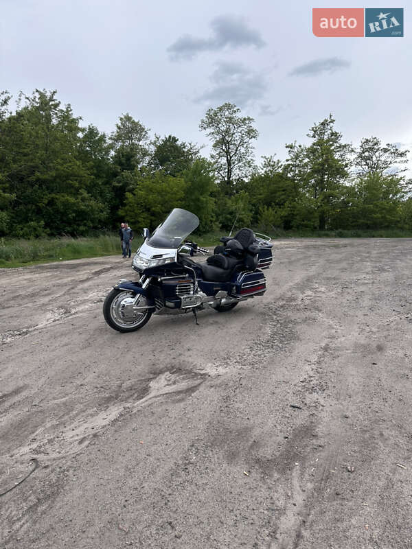 Мотоцикл Круизер Honda GL 1500 Gold Wing 1990 в Владимире