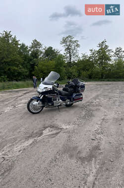 Мотоцикл Круизер Honda GL 1500 Gold Wing 1990 в 