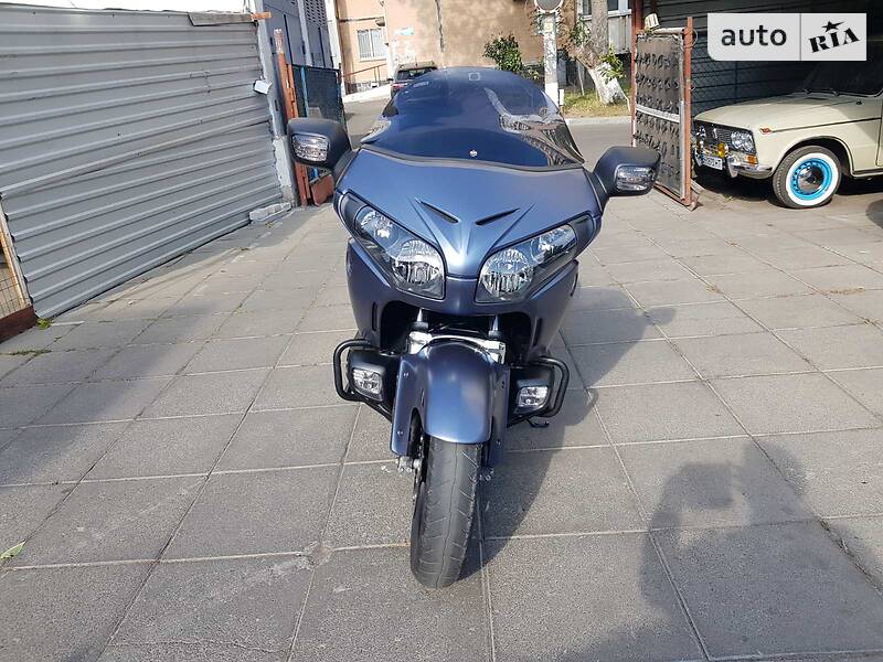 Мотоцикл Круизер Honda GL 1800 Gold Wing 2013 в Одессе