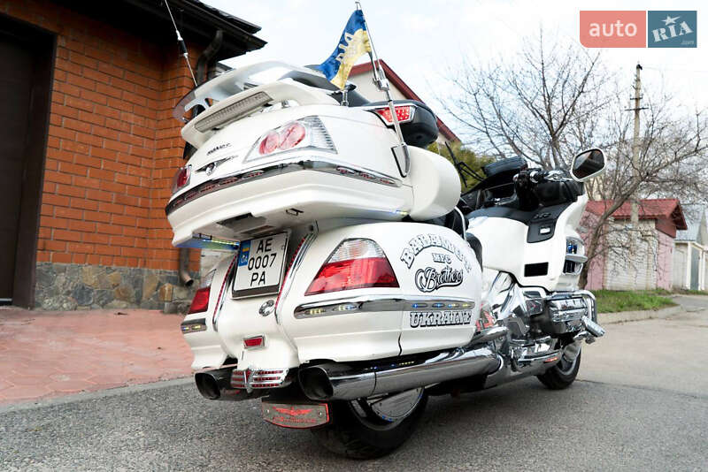 Мотоцикл Туризм Honda GL 1800 Gold Wing 2010 в Днепре фото 2 Мотоцикл Туризм Honda GL 1800 Gold Wing 2010 в Днепре