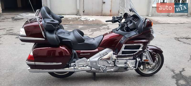 Мотоцикл Туризм Honda GL 1800 Gold Wing 2006 в Днепре