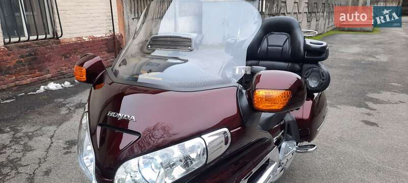 Мотоцикл Туризм Honda GL 1800 Gold Wing 2006 в Днепре