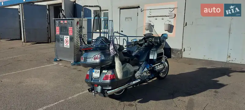 Honda GL 1800 Gold Wing 2007 VIN 1HFSC47L87A601030 фото оголошення 4 з 31