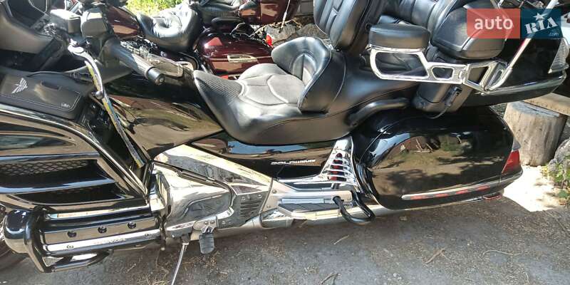 Мотоцикл Круизер Honda GL 1800 Gold Wing 2009 в Киеве