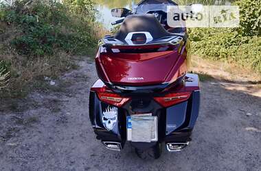 Мотоцикл Туризм Honda GL 1800 Gold Wing 2019 в 