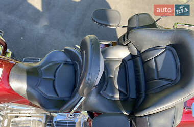 Мотоцикл Туризм Honda GL 1800 Gold Wing 2005 в 
