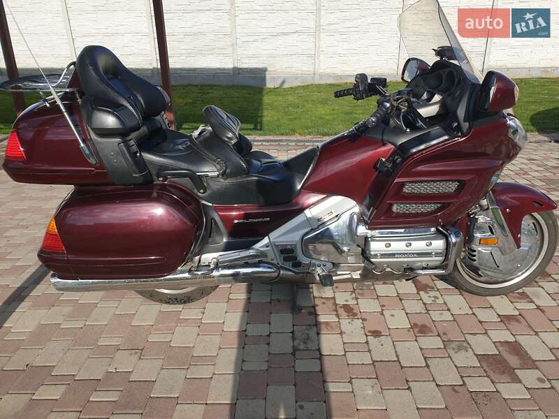 Мотоцикл Круизер Honda GL 1800 Gold Wing 2004 в Днепре