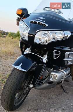 Мотоцикл Туризм Honda GL 1800 Gold Wing 2008 в Каменском