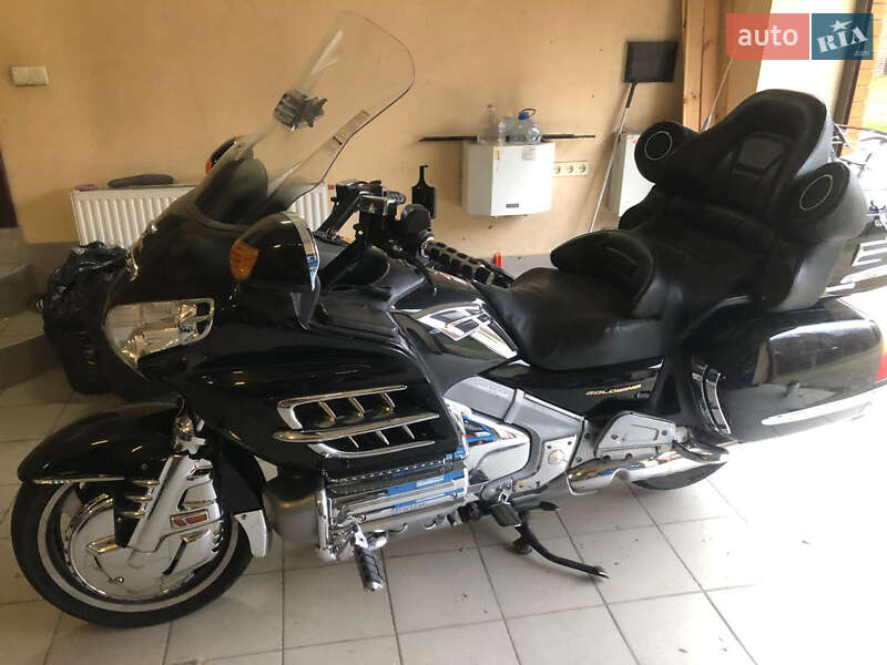 Мотоцикл Круизер Honda GL 1800 Gold Wing 2004 в Броварах