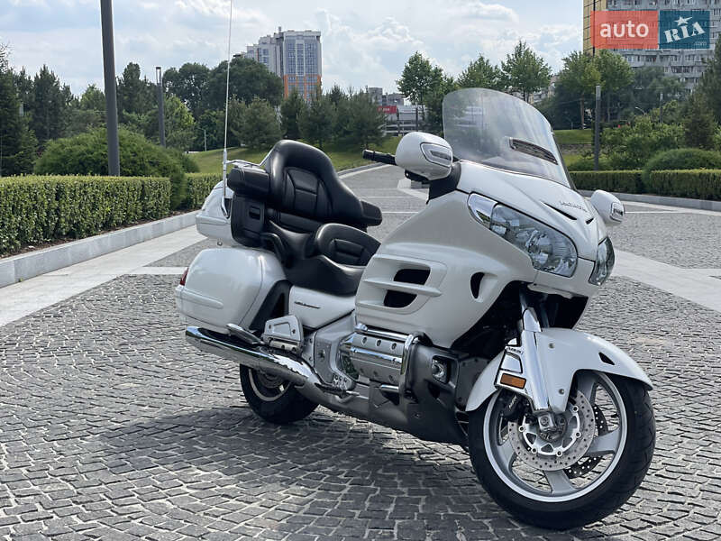 Мотоцикл Круизер Honda GL 1800 Gold Wing 2009 в Днепре