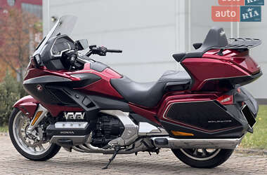 Мотоцикл Туризм Honda GL 1800 Gold Wing 2020 в 