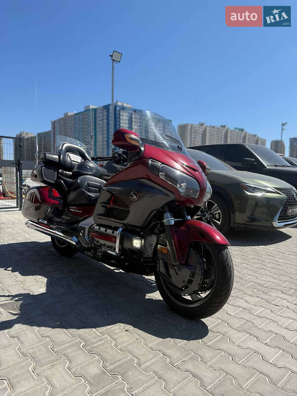 Мотоцикл Туризм Honda GL 1800 Gold Wing 2014 в Одессе фото 6 Мотоцикл Туризм Honda GL 1800 Gold Wing 2014 в Одессе