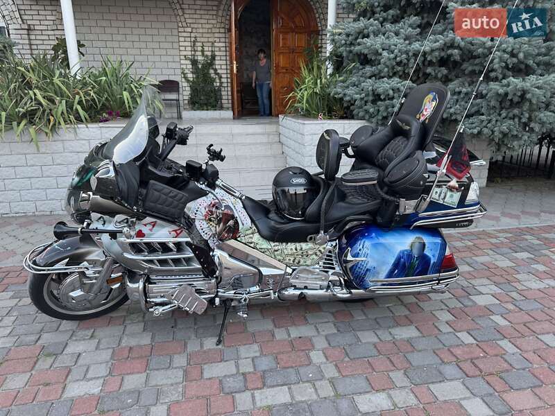 Мотоцикл Круизер Honda GL 1800 Gold Wing 2008 в Днепре фото 20 Мотоцикл Круизер Honda GL 1800 Gold Wing 2008 в Днепре