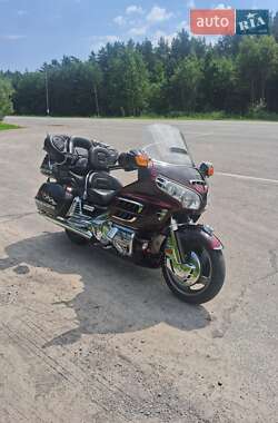 Мотоцикл Туризм Honda GL 1800 Gold Wing 2002 в Яворове