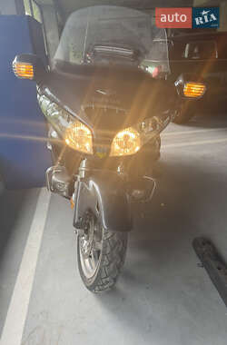 Мотоцикл Круизер Honda GL 1800 Gold Wing 2005 в 