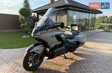 Мотоцикл Туризм Honda GL 1800 Gold Wing 2021 в 
