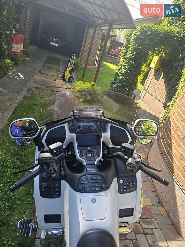 Мотоцикл Круизер Honda GL 1800 Gold Wing 2007 в Киеве фото 8 Мотоцикл Круизер Honda GL 1800 Gold Wing 2007 в Киеве