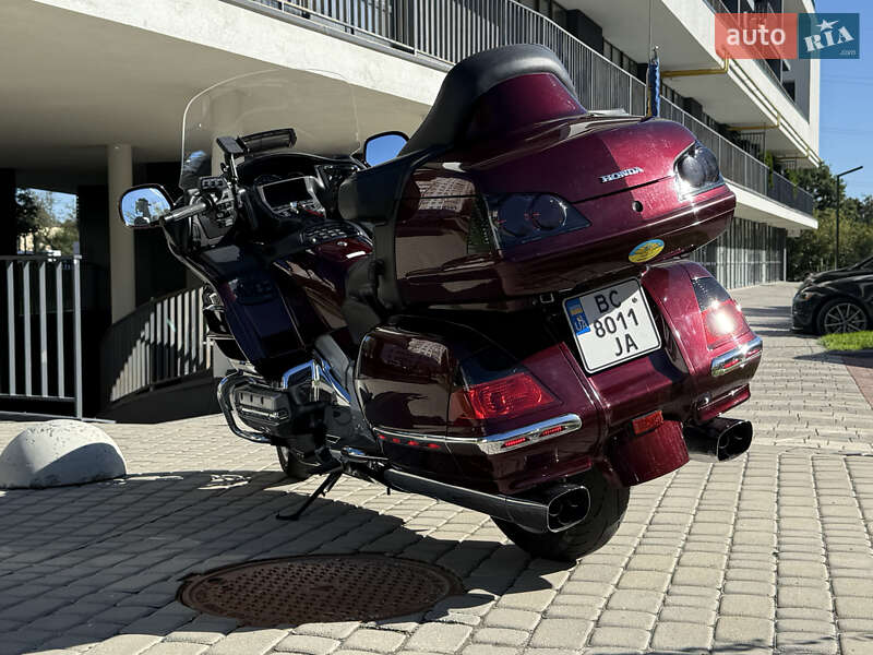 Мотоцикл Туризм Honda GL 1800 Gold Wing 2008 в Львове