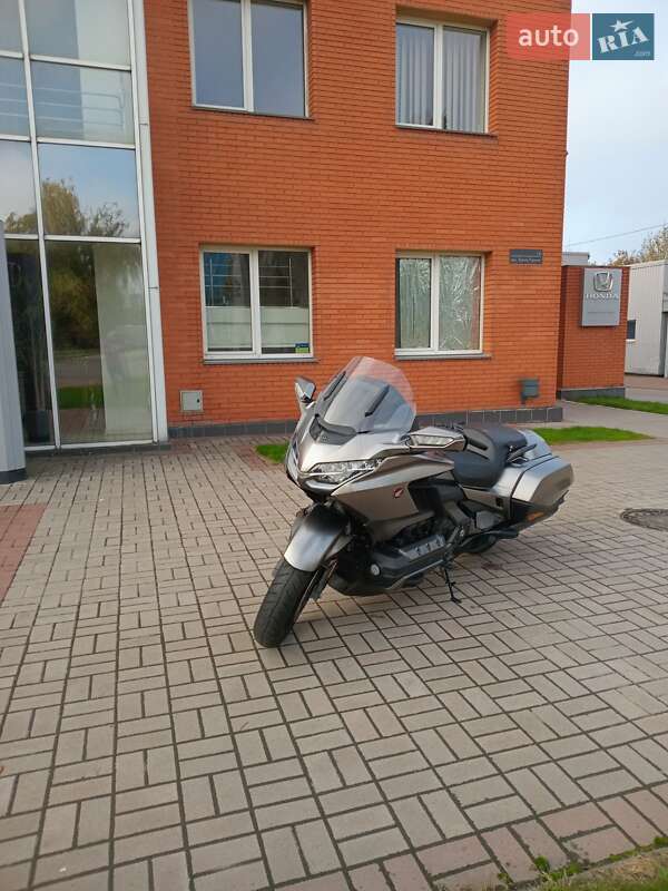 Мотоцикл Туризм Honda GL 1800 Gold Wing 2020 в Киеве фото 31 Мотоцикл Туризм Honda GL 1800 Gold Wing 2020 в Киеве