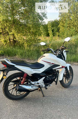 Мотоцикл Многоцелевой (All-round) Honda GLR 125 2015 в Васищево