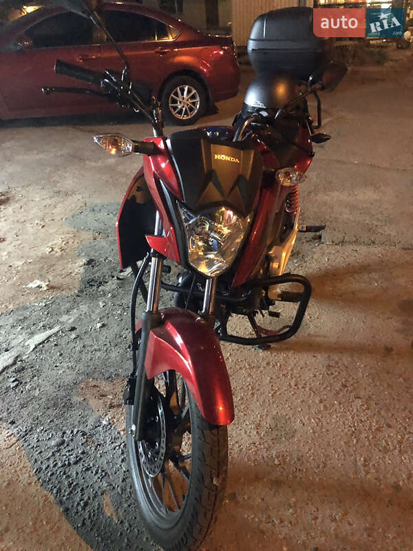 Мотоцикл Без обтікачів (Naked bike) Honda GLR 125 2015 в Дніпрі