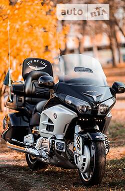 Мотоцикл Круизер Honda Gold Wing F6B 2012 в 