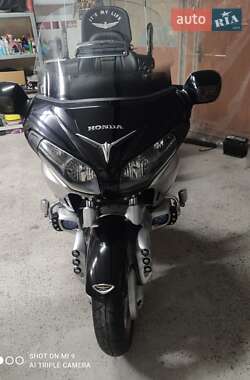 Мотоцикл Круизер Honda Gold Wing F6B 2012 в 