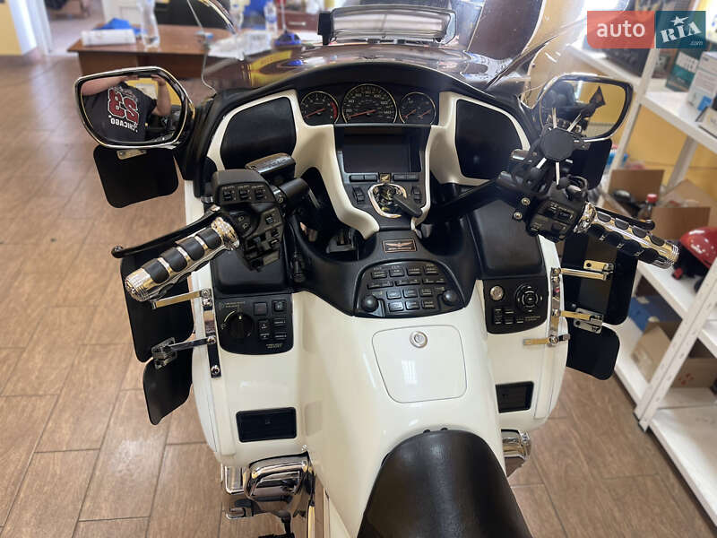 Мотоцикл Круізер Honda Gold Wing GL 1800 2008 в Києві