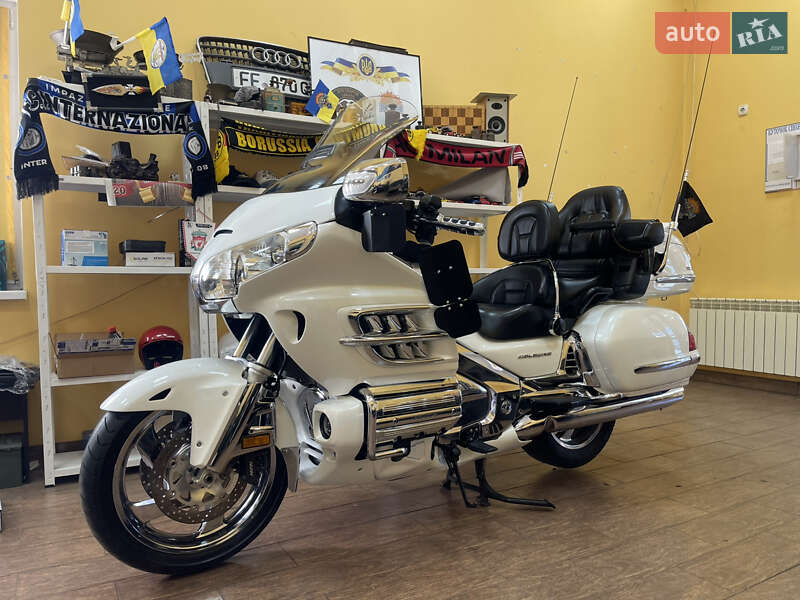 Мотоцикл Круізер Honda Gold Wing GL 1800 2008 в Києві