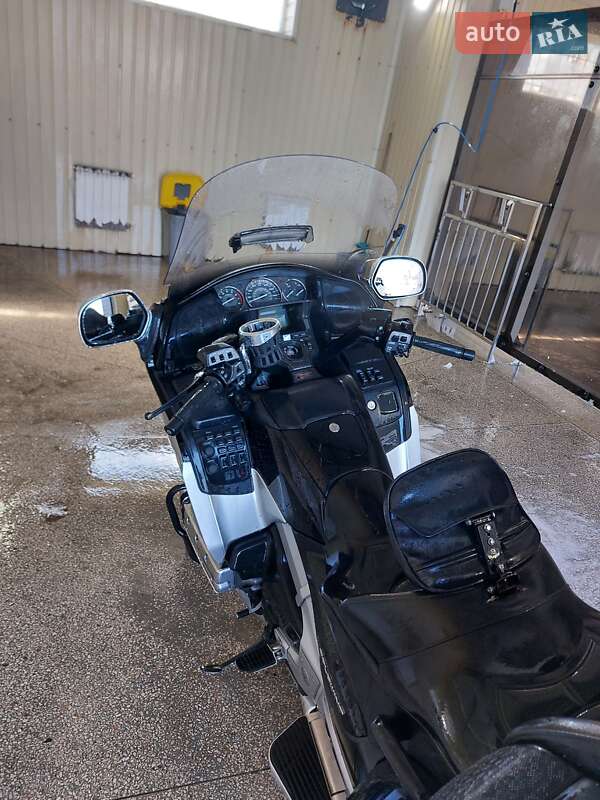 Мотоцикл Круизер Honda Gold Wing GL 1800 2012 в Кривом Роге