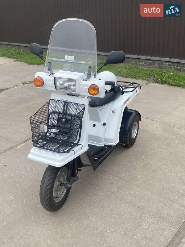 Грузовые мотороллеры, мотоциклы, скутеры, мопеды Honda Gyro X 1985 в Ромнах