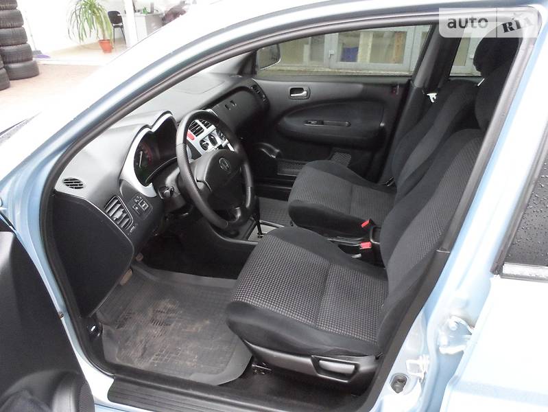 Внедорожник / Кроссовер Honda HR-V 2005 в Днепре фото 10 Внедорожник / Кроссовер Honda HR-V 2005 в Днепре