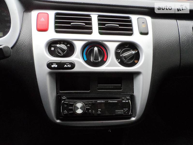 Внедорожник / Кроссовер Honda HR-V 2005 в Днепре фото 19 Внедорожник / Кроссовер Honda HR-V 2005 в Днепре