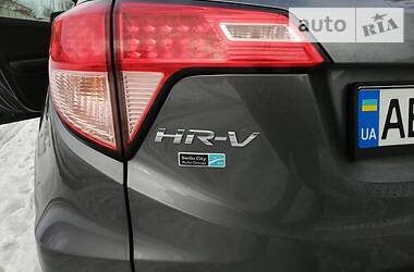 Позашляховик / Кросовер Honda HR-V 2016 в Дніпрі
