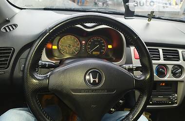 Внедорожник / Кроссовер Honda HR-V 2004 в Кривом Роге