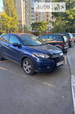 Внедорожник / Кроссовер Honda HR-V 2017 в Киеве