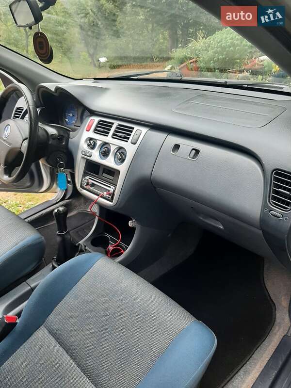 Позашляховик / Кросовер Honda HR-V 1999 в Тернополі