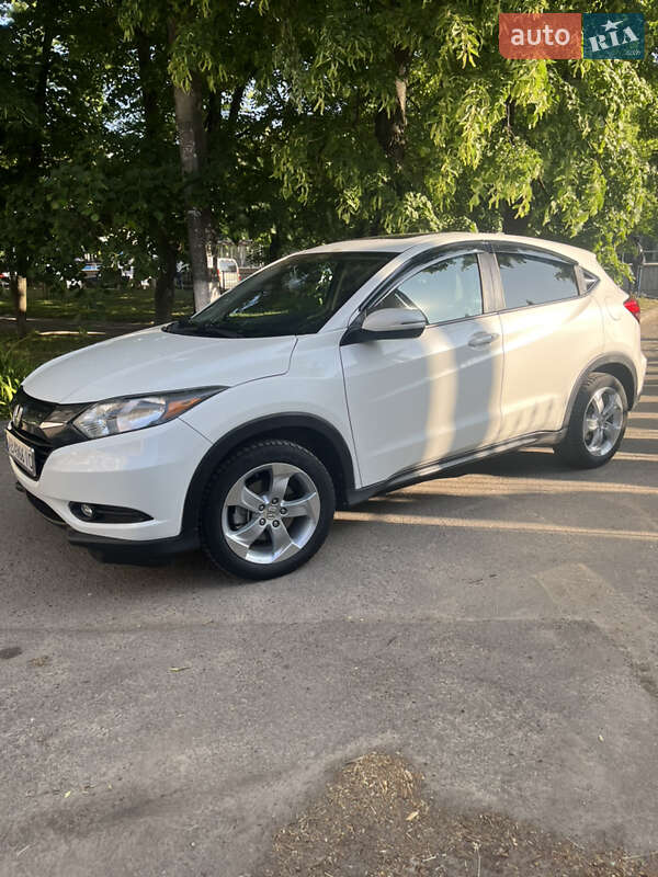 Позашляховик / Кросовер Honda HR-V 2015 в Вінниці