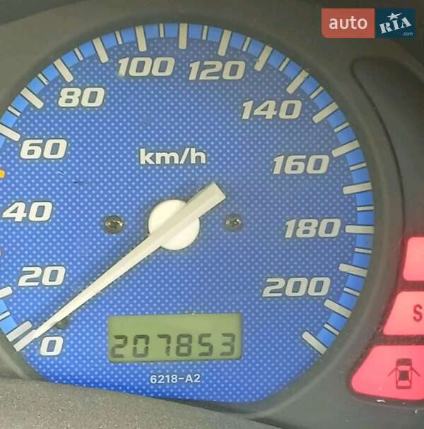 Позашляховик / Кросовер Honda HR-V 1999 в Обухові фото 4 Позашляховик / Кросовер Honda HR-V 1999 в Обухові