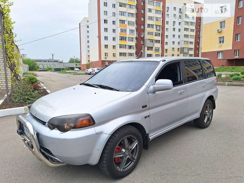 Внедорожник / Кроссовер Honda HR-V 2001 в Харькове