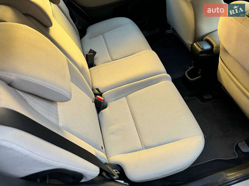 Внедорожник / Кроссовер Honda HR-V 2016 в Ужгороде