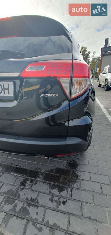 Позашляховик / Кросовер Honda HR-V 2019 в Дніпрі