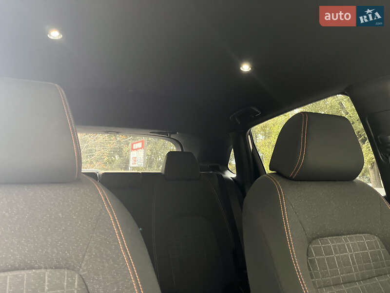 Позашляховик / Кросовер Honda HR-V 2023 в Харкові фото 21 Позашляховик / Кросовер Honda HR-V 2023 в Харкові