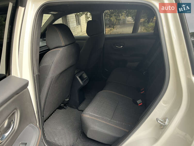 Позашляховик / Кросовер Honda HR-V 2023 в Харкові фото 24 Позашляховик / Кросовер Honda HR-V 2023 в Харкові