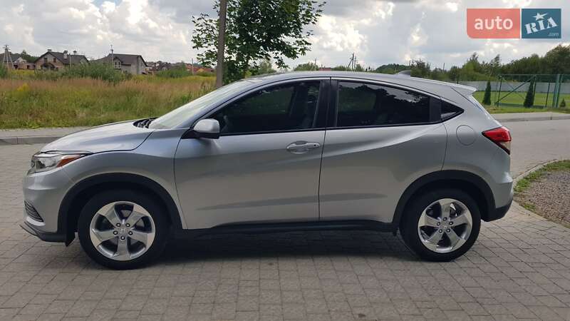 Позашляховик / Кросовер Honda HR-V 2019 в Городку