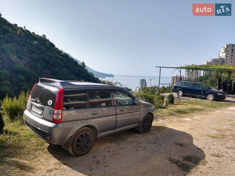 Внедорожник / Кроссовер Honda HR-V 2004 в Одессе