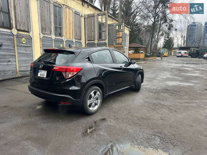 Позашляховик / Кросовер Honda HR-V 2016 в Львові фото 4 Позашляховик / Кросовер Honda HR-V 2016 в Львові