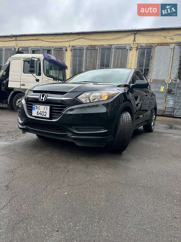 Позашляховик / Кросовер Honda HR-V 2016 в Львові фото 5 Позашляховик / Кросовер Honda HR-V 2016 в Львові
