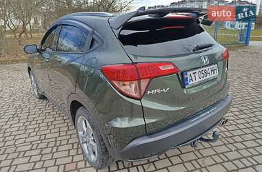 Позашляховик / Кросовер Honda HR-V 2016 в Івано-Франківську