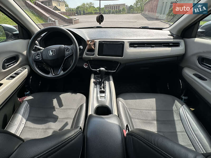 Позашляховик / Кросовер Honda HR-V 2017 в Дніпрі фото 26 Позашляховик / Кросовер Honda HR-V 2017 в Дніпрі
